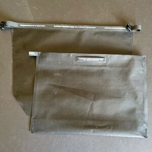 Matador Flatpak Zippered Toiletry Case & Matador Flatpak Toiletry Case